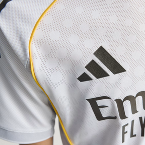 Camiseta Vini Jr - Real Madrid 25/26 I de Local - Versión Aficionado